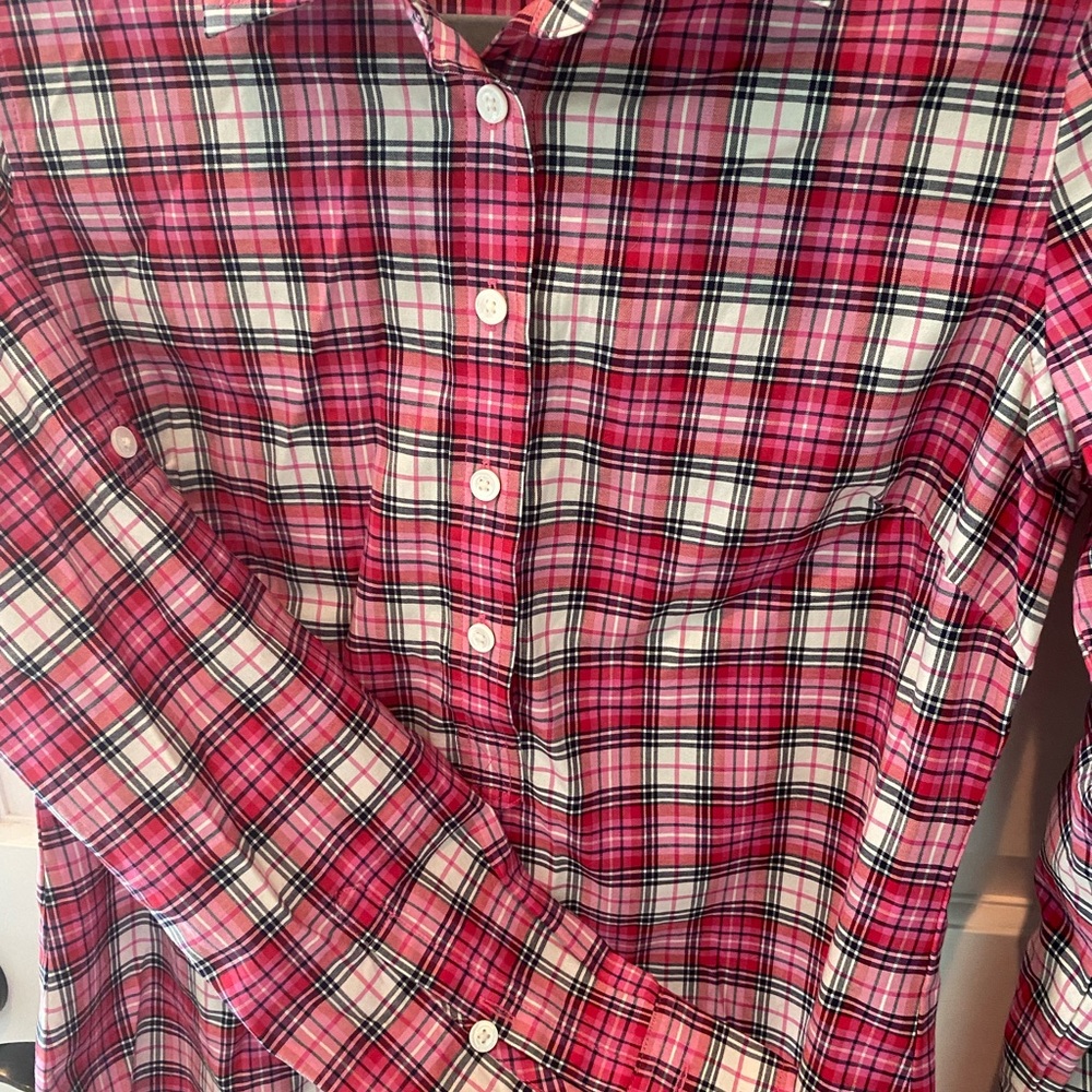 Vineyard Vines Button Down - image 2